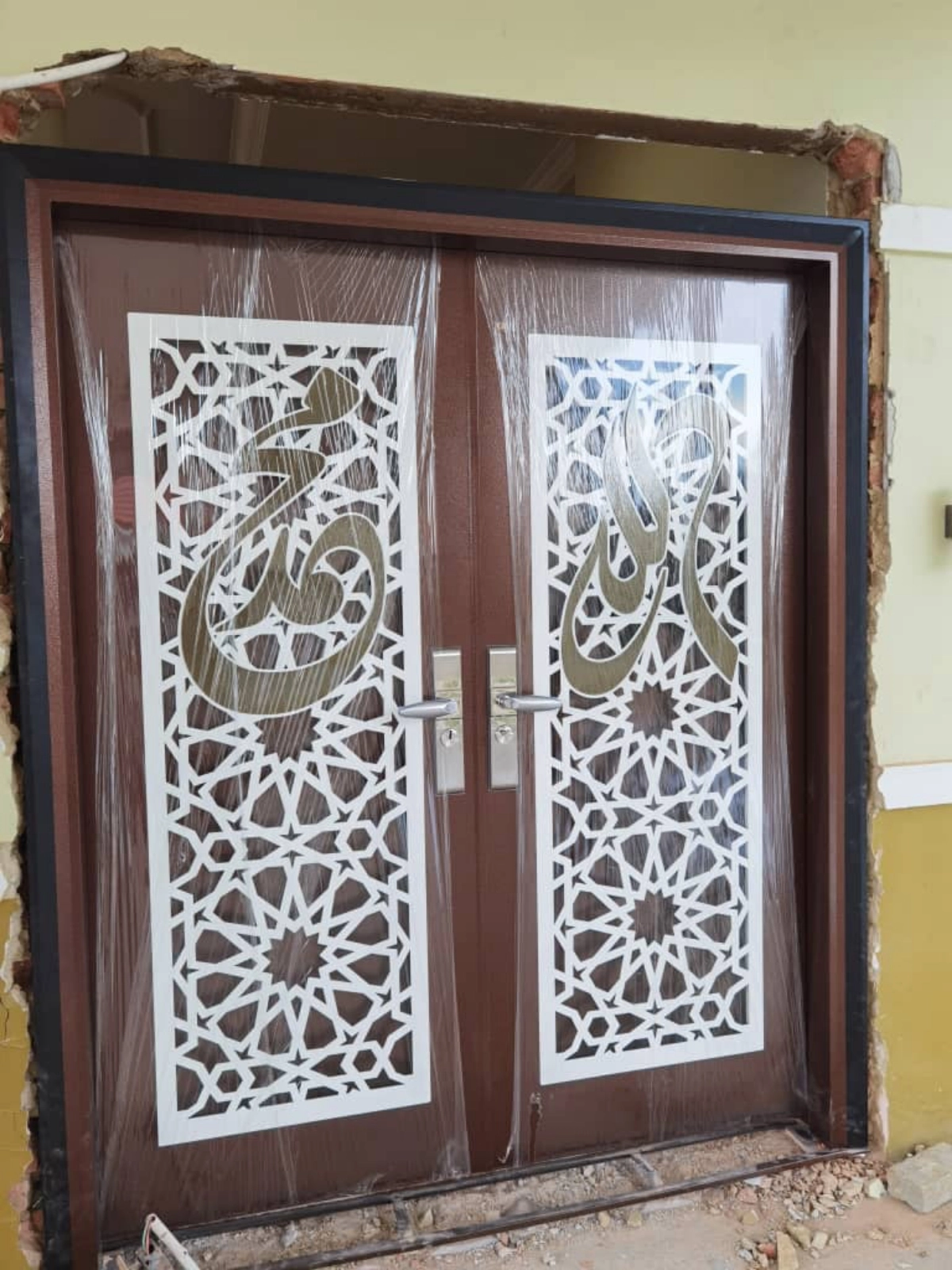 Safety Door Taman Tanjung Putri Resort