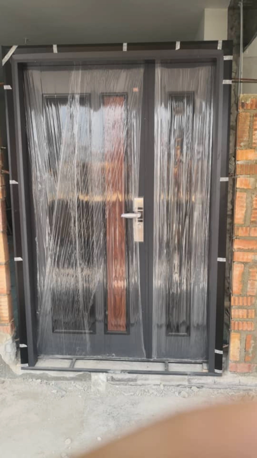 Pakar Pintu Keselamatan Johor Bahru (JB)  untuk Rumah Teres, Semi-D & Banglo